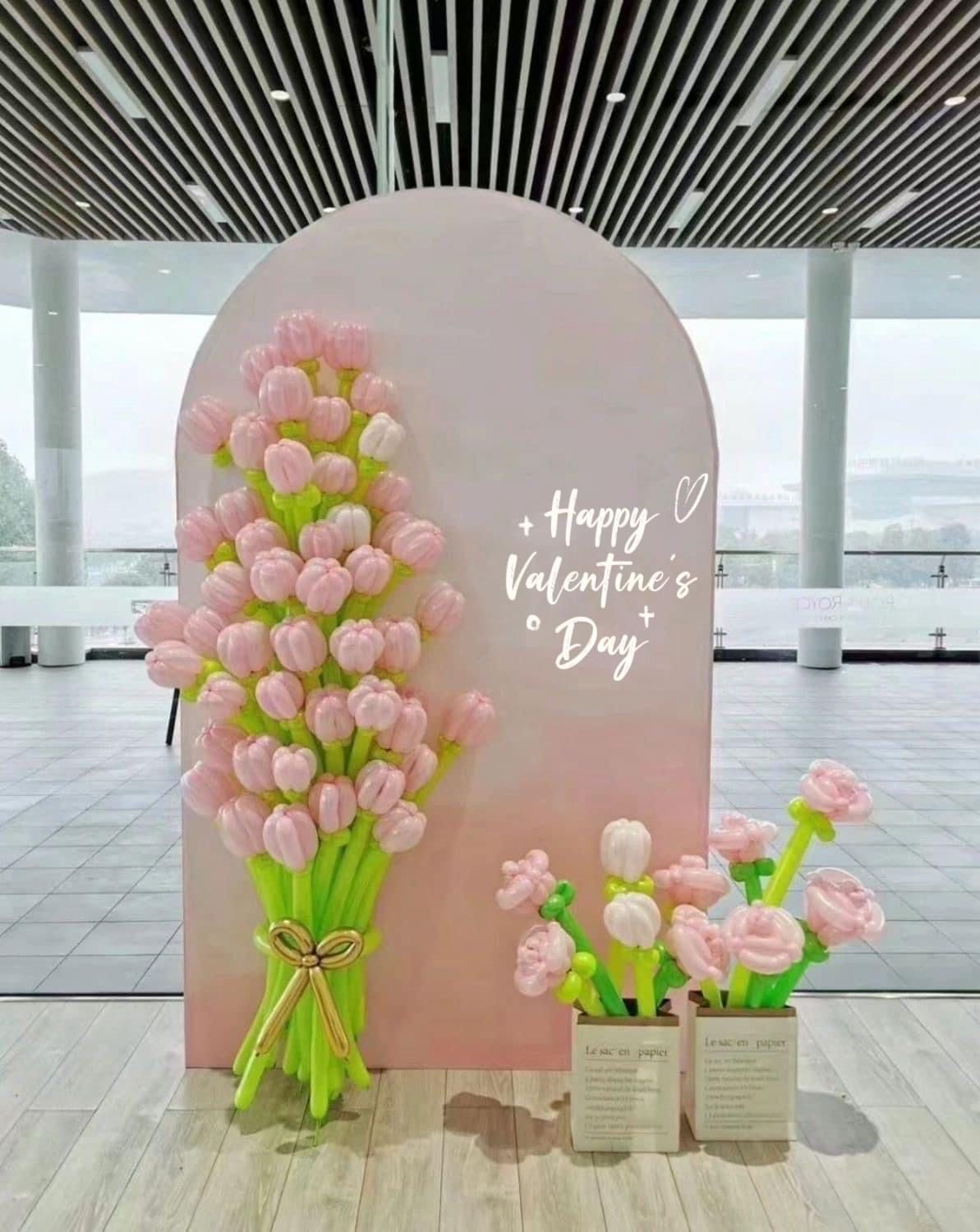 Nhận trang trí bóng tạo hình tận nơi cho các đơn vị sự kiện chuyên nghiệp muốn tạo dấu ấn với khách hàng